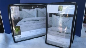 Textrade International ltd. Queen Duvet cover, 2 shams w/Swarovski crystal NIP - Picture 1 of 8