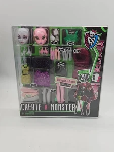 NUEVO Monster High Create A Monster Werewolf & Dragon Starter Set - Imagen 1 de 8