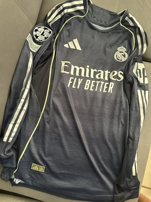 2025-26 Versão Jogador do Real Madrid Manga Longa #5 Bellingham XL (se encaixa como G/XL) - Imagem 1 de 3