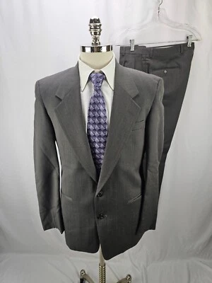 Roger Stuart Adolfo Men's Brown Striped Wool Suit 40R  33 x 31 - Image 1 of 4