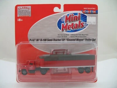 Mini Metals HO Model 31129: IH R-190 Tractor w/ 32’ Covered Wagon, PIE - Image 1 of 4
