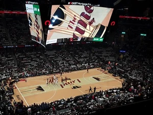 2 4 Cleveland Cavs Cavaliers Atlanta Hawks Tickets Baseline 212 Row 4 Aisle 1/30 - Picture 1 of 3