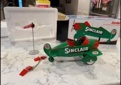 Sinclair 1938 Air King - Avión a pedales - Die Cast escala 1/6 Crown Premiums Foto 1 de 4