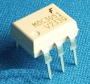 50 STÜCK IC MOC3051 FSC OPTOKOPPLER TRIAC-OUT 6-DIP NEU - Bild 1 von 1