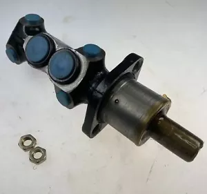 NK main brake cylinder 829909 Aluminium 20.6mm for VW PASSAT B3 B4 3A2 35I 3A5 3 - Picture 1 of 7