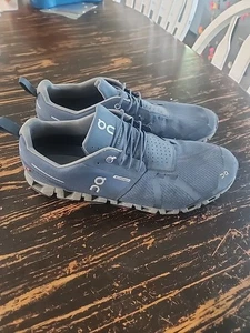 On Cloud Running Cloud 5 Waterproof Men's Navy & Gray Men's Size 12.5 EUC - Picture 1 of 9