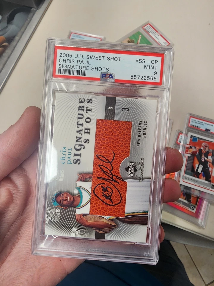 2005-06 Upper Deck Sweet Shot Chris Paul Signature Shots RC Auto #SS-CP PSA 9 - Image 1 of 1