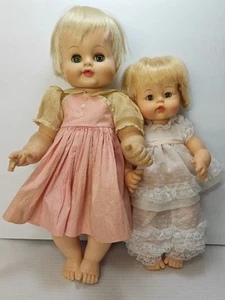 Lot Of 2 Vintage 1960 65 Madame Alexander Baby Dolls 17" And 13" Sweet Tears - Picture 1 of 21