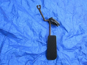 85-92 Camaro Firebird Honeycomb Style Gas Accelerator Pedal Assembly bin 32s - Picture 1 of 5
