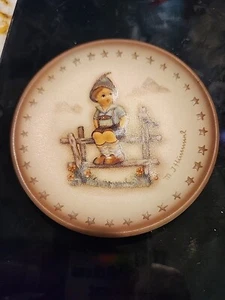 MJ Hummel Wayside Harmony Mini Plate #1294 3 1/8” - Picture 1 of 2