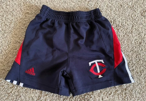 Adidas Minnesota Twins MLB Baseball Toddler Athletic Shorts Size 2T Cover