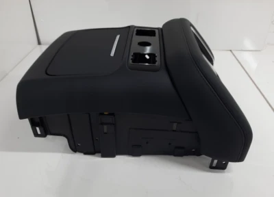 PO#18 OEM 2022-2024 Lincoln Navigator Rear Console Panel NL7Z-78045E24-BF Foto 1 de 4