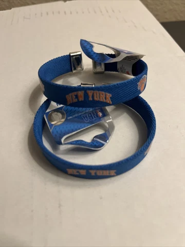 New York Knicks Fan Bracelet (set of 2) wrist new bracelet NBA Blue Cover