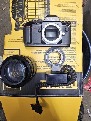 Nikon 2000 Lester A. Dine 105mm - Image 1 of 4