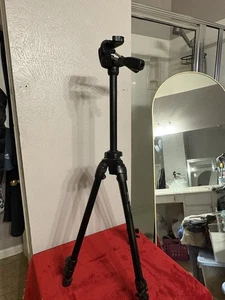 SLIK Able 300 DX Stativ mit SLIK Kopf Able 300 DX 3WAY Typ SLIK Kopf, Aluminium.  - Bild 1 von 12