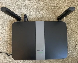 Linksys EA6350 Dual Band Smart WLAN Router - Bild 1 von 4