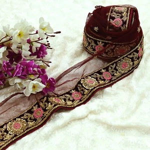 Indian Vintage Maroon Sari Border Hand Embroidered Craft Trim Lace Sewing 1yd - Picture 1 of 15