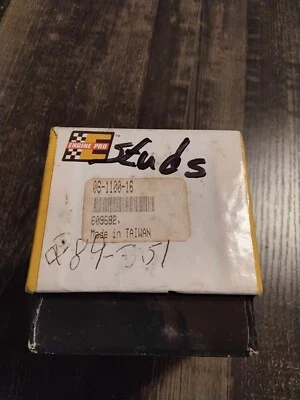 16-Engine Pro 06-1100-16 Screw-In Chevy Rocker Arm Studs 7/16" x 3/8" Foto 1 de 3