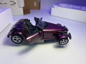 Danbury Mint 1997 Plymouth Prowler Purple Roadster 1:24 Scale Diecast Model Car - Picture 1 of 16