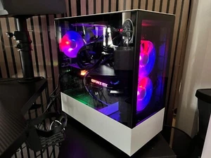 NZXT Gigabyte Aorus Elite i7 64GB RAM KFA2 RTX 4070 12GB 3,5TB SSD Wasserkühlung - Bild 1 von 12