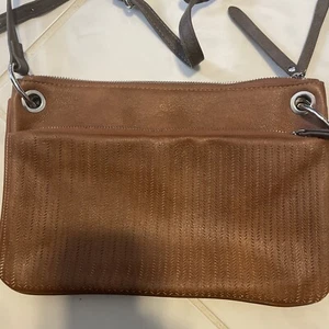 Chillex braune Schultertasche. Ausgezeichnet SEHR GERÄUMIGES KUNSTLEDER - Bild 1 von 7
