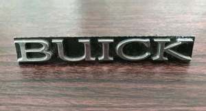 1981 Buick Century Grille Nameplate OEM #25506087 - Bild 1 von 4