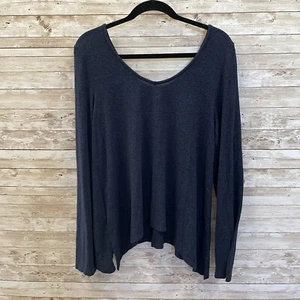 Maglione Anthropologie Akemi + Kin donna L pullover leggero blu navy manica lunga - Foto 1 di 8