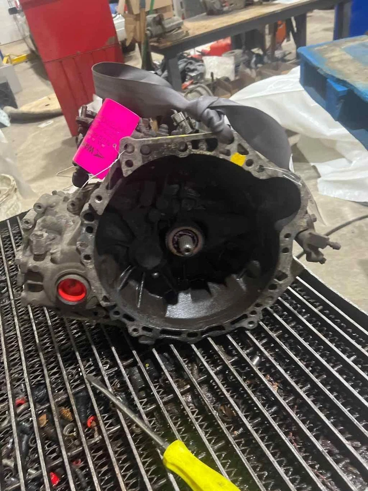 Transmisión TOYOTA MR2 1.8L 01 02 5 velocidades seg. Foto 1 de 4