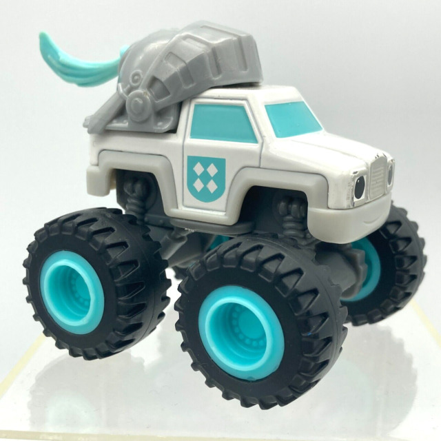 Carrinho do Personagem Listrado da Franquia de Desenhos Blaze And The  Monster Machines, Brinquedo Mattel Usado 84085750