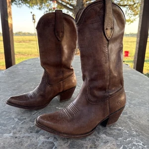 Womens Ariat Josefina Cowboy Boots 10019979 Size 9.5 RARE Super Soft - Picture 1 of 9