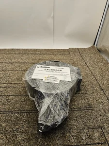 RoadWorks EXC800ACP 8" Diameter Exhaust Clamp and Bracket for Peterbilt - Bild 1 von 5