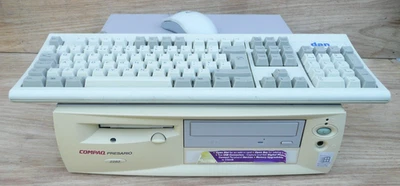 Vintage COMPAQ Presario 2282 Celeron Desktop PC Computer Working - Image 1 of 4