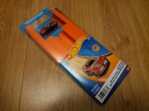 Hot Wheels - Car & Track Builder Pack - 4.5m/15ft Track & 1x Car - NEW & SEALED - Picture 1 of 2