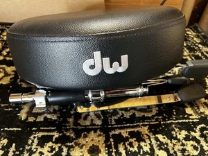 DW DWCP9100M 9000 Series Tripod Round Drum Throne with Memory Lock - Chrome - Picture 1 of 3