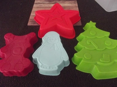 4 Silikon Backformen Weihnachts-Set Kuchenformen - Bild 1 von 4
