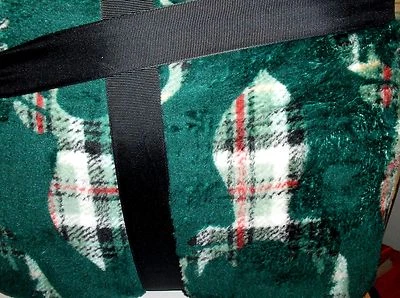 Ciervo a cuadros verde y rojo de Navidad, cálido de lujo, manta cómoda. Nuevo`50 x 60 Foto 1 de 4