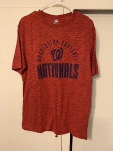 Rotes Washington Nationals Herren SS T-Shirt Größe Medium neu mit Etikett Costco Imagewear A8 - Bild 1 von 8