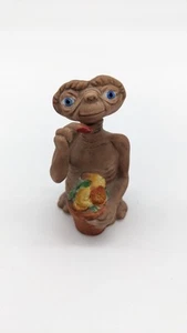 Avon Ceramic 1984 ET Figure Extra Terrestrial Flowers Mini Figurine Vintage 2" - Picture 1 of 8