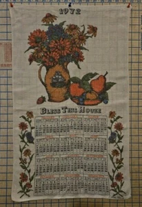VTG LINEN 1972 CALENDAR FRUIT & FLOWERS KITCHEN DISH TEA TOWEL LUTHER TRAVIS - Picture 1 of 4