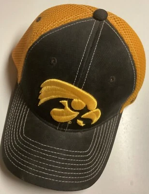 University of Iowa Hawkeyes Embroidered Logo Yellow Black Trucker Hat M/L USED - Image 1 of 4