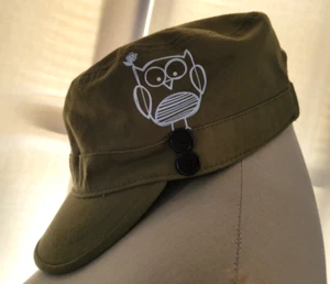 New Amaylee Weeks 8 Owl design & be you Green Military style hat adjustable - Picture 1 of 7
