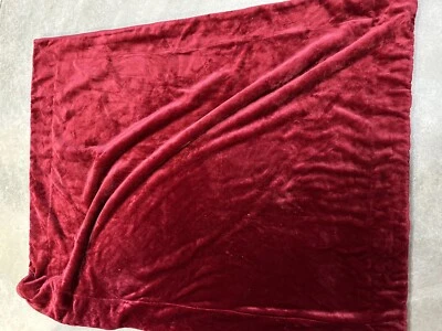 Northpoint Fleece Throw red 50" x 60" soft excellent condition - Image 1 of 4