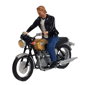 FG21 - Balancines en Chaquetas de Cuero en Motocicletas Figuras sin pintar escala O - Imagen 1 de 9