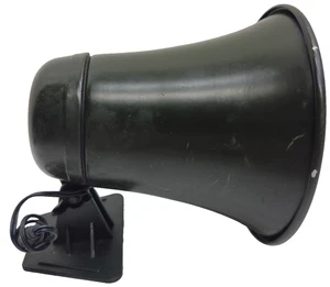 Johnny Stewart Predator Call Horn Speaker Green Hunting Vintage - Picture 1 of 9