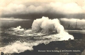 Sri Lanka Ceylon Monsoon Wave Busting On Breakwater Colombo Vintage RPPC B96 - Picture 1 of 2