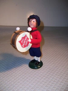 Byers Choice 2006 Salvation Army Young Boy with Bass Drum Sticks Instrument - Picture 1 of 3