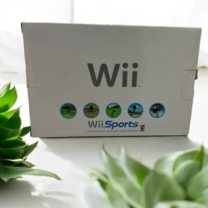 White Nintendo Wii Console Wii Sports- Complete In Box CIB - Matching Serial #'s - Picture 1 of 23