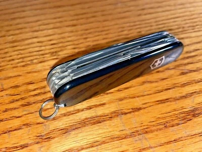 Nuevo cuchillo Victorinox Swiss Army 91 mm FIELDMASTER en negro 53931 B Foto 1 de 4