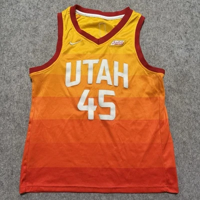 Camiseta Utah Jazz Juvenil M Naranja NBA Baloncesto Donovan Mitchell 45 Nike Foto 1 de 4