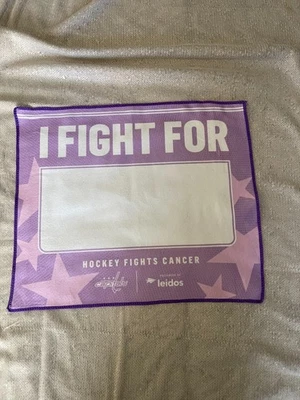 Toalhas de rali Washington Capitals I FIGHT FOR Hockey Fights Cancer SGA 22/11/25 - Imagem 1 de 4